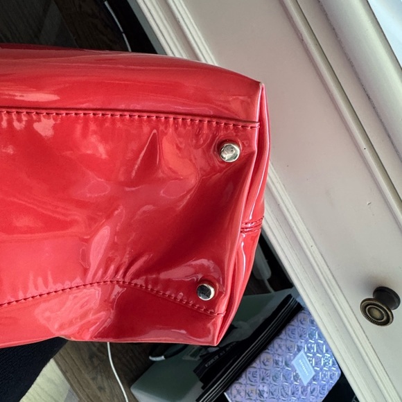 Vintage Kate Spade Orange and Gold Shoulder Bag with Glossy Finish - Picture 16 of 16